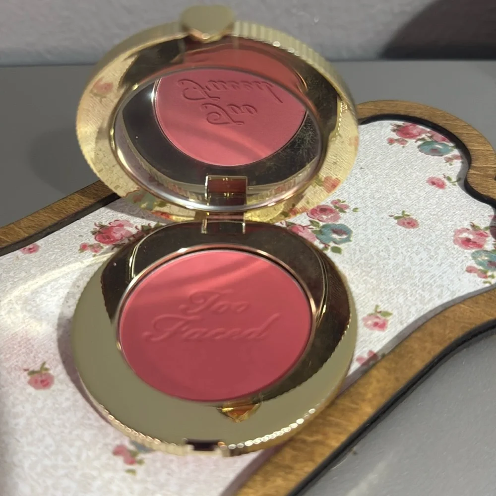 Too Faced Cloud Crush Blurring Blush Watermelon Rain. BNIB